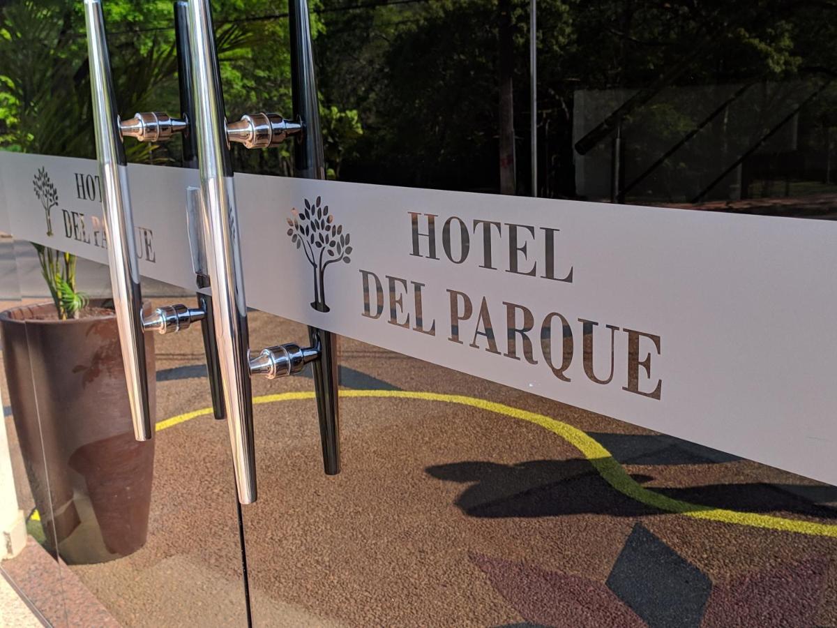 Hotel Del Parque Ciudad del Este Exterior photo